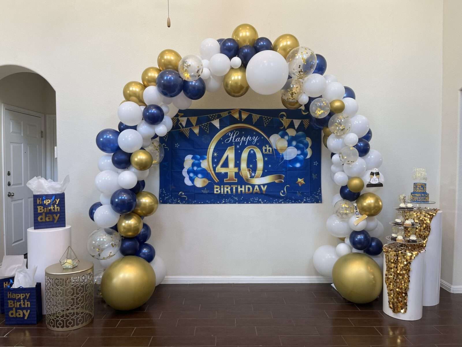 balloon decor 40th birthday scaled