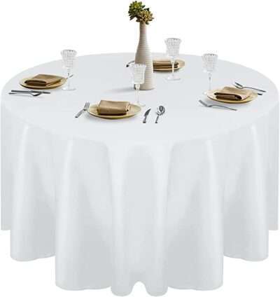 white round tablecloth