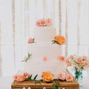 Cake stand wood
