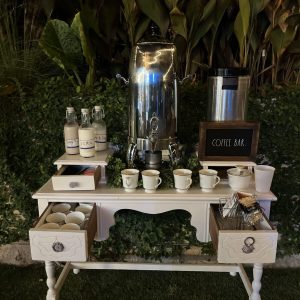 Hot beverage station (coffee, tea, hot cocoa)