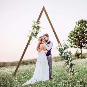 Triangle Wooden Wedding Arch Backdrop